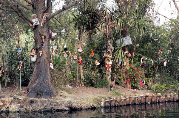 Island Of Dolls, Mexico